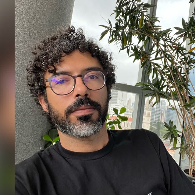 James da Silva, fundador da Ascenda e engenheiro de software com experiência em empresas como Santander, Boticário e Zé Delivery